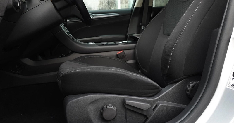 Ford Mondeo cena 89900 przebieg: 154960, rok produkcji 2021 z Mikstat małe 407